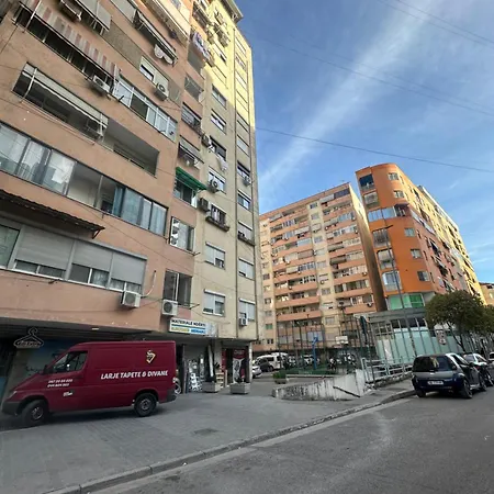 Apartment Irni Apartament *