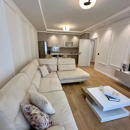 Irni Apartament Apartment Tirana