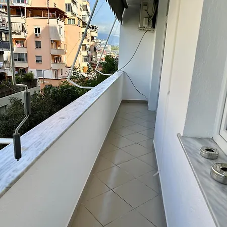 Irni Apartament Apartment *